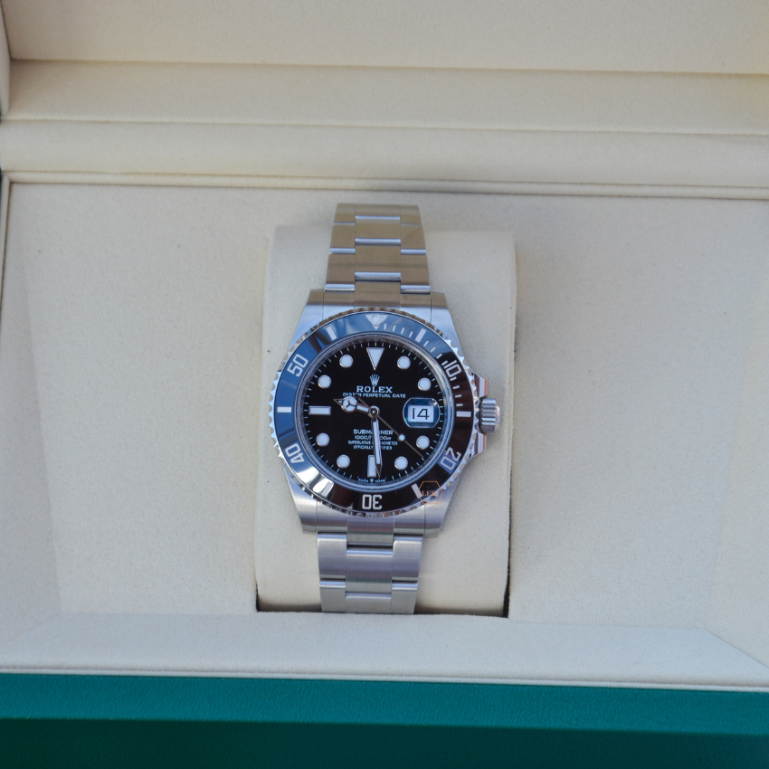 ROLEX 'SUBMARINER DATE' 41MM '126610LN-0001'