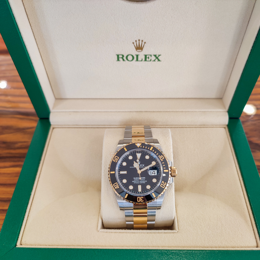 ROLEX 'SUBMARINER DATE' 41MM '126613LN-0002'