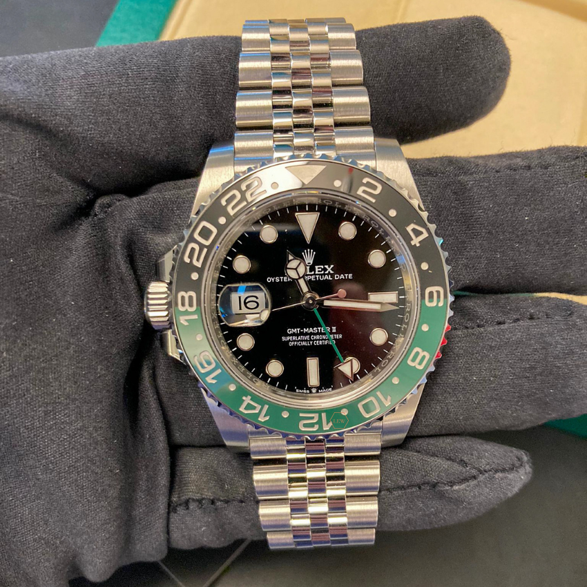 ROLEX 'GMT-MASTER II' 40MM '126720VTNR-0002'
