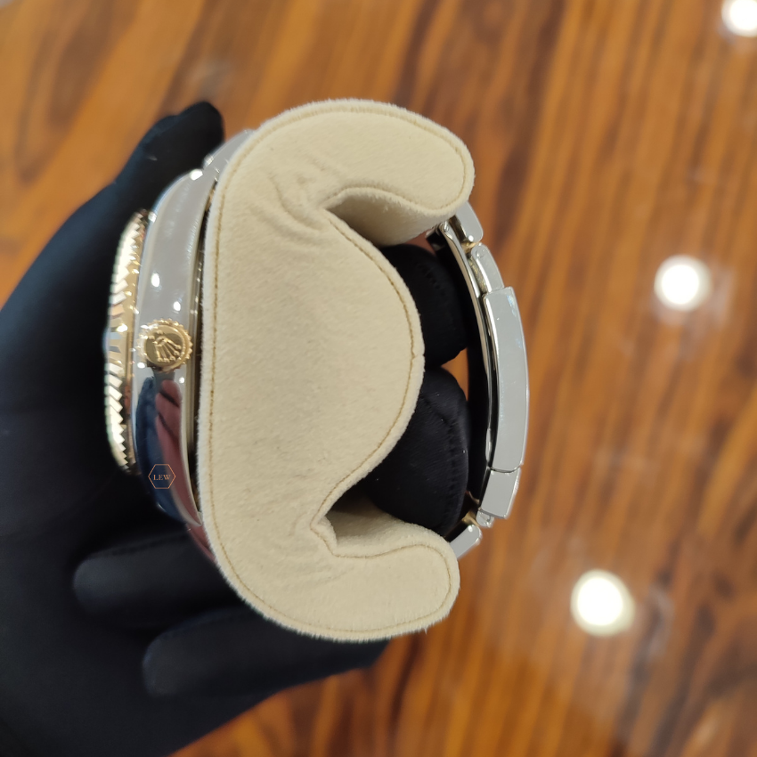 ROLEX 'SKY-DWELLER' 42MM '326933-0001'