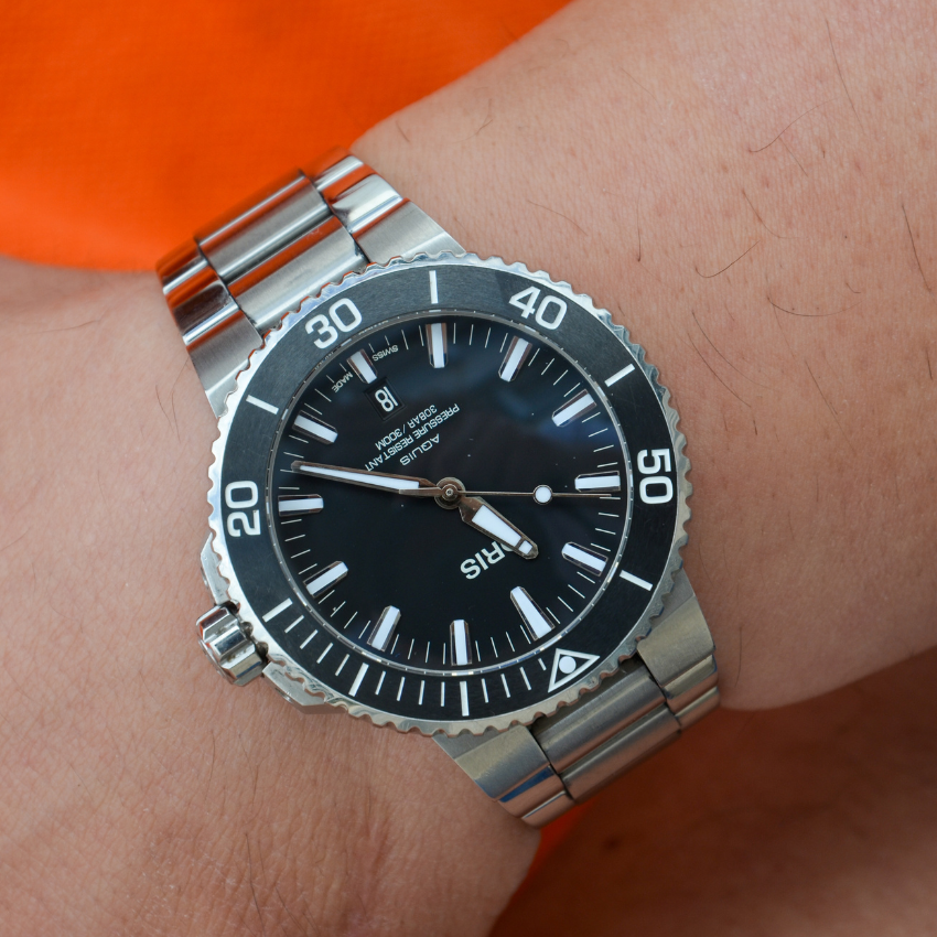 ORIS 'AQUIS DATE' 43.5MM '01 733 7789 4154-07 8 23 04PEB'