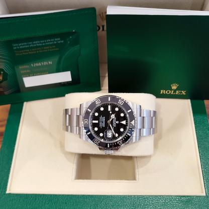 ROLEX 'SUBMARINER DATE' 41MM '126610LN-0001'