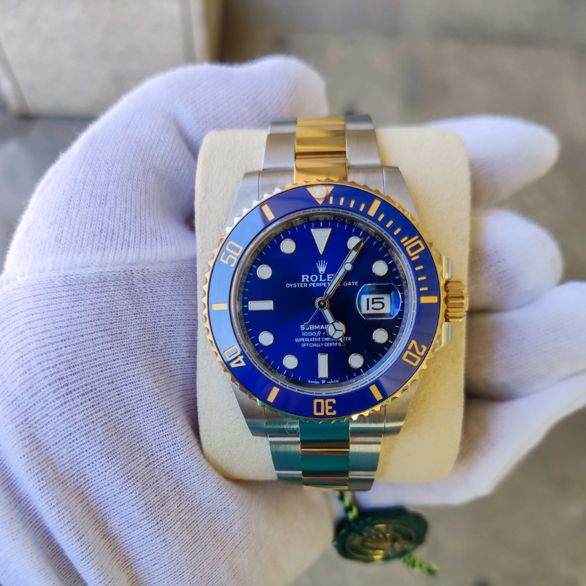 ROLEX 'SUBMARINER DATE' 41MM '126613LB-0002'